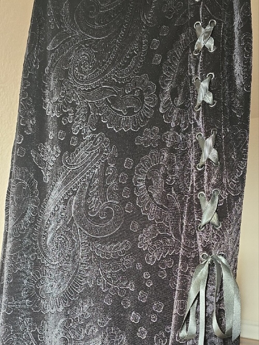 Dolls Kill Black Paisley Lace-Up Velvet Maxi Skirt - Picture 6 of 9